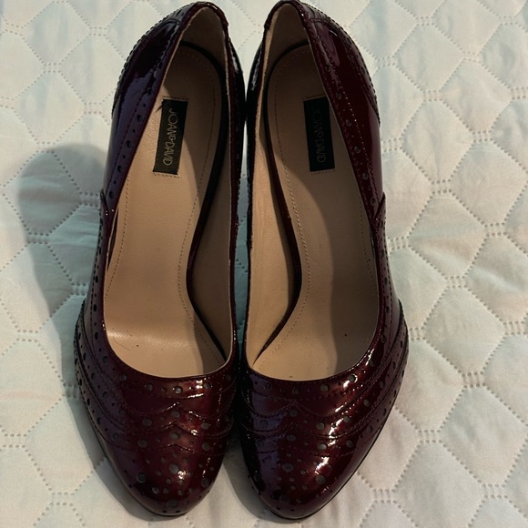 Dark red high heels - Picture 2 of 6